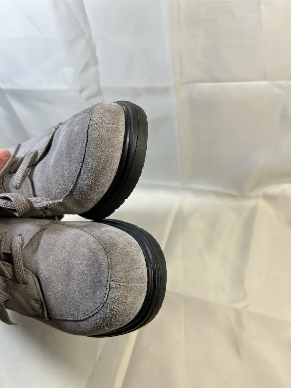 Munro Gray Suede Lace-Up Oxfords with Burgundy Insole